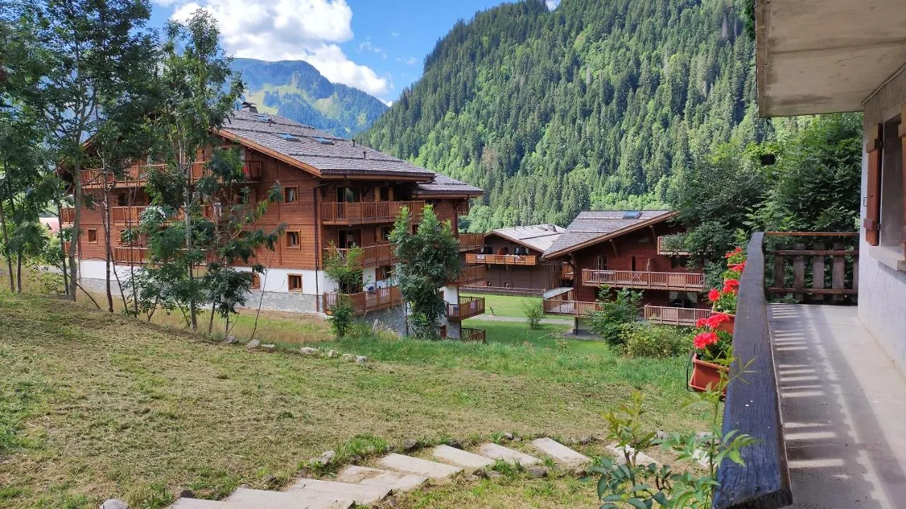 Appartement Dans Petit Chalet Chatel Apartment