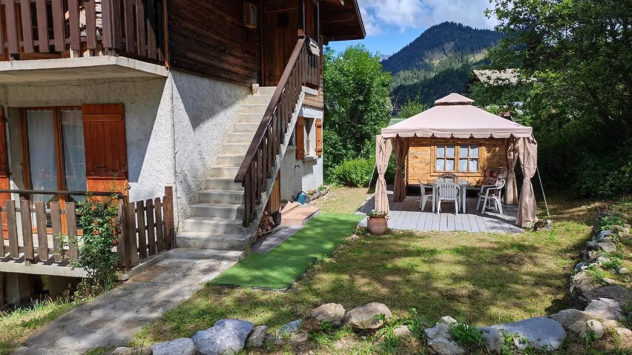 Apartment Appartement Dans Petit Chalet Chatel