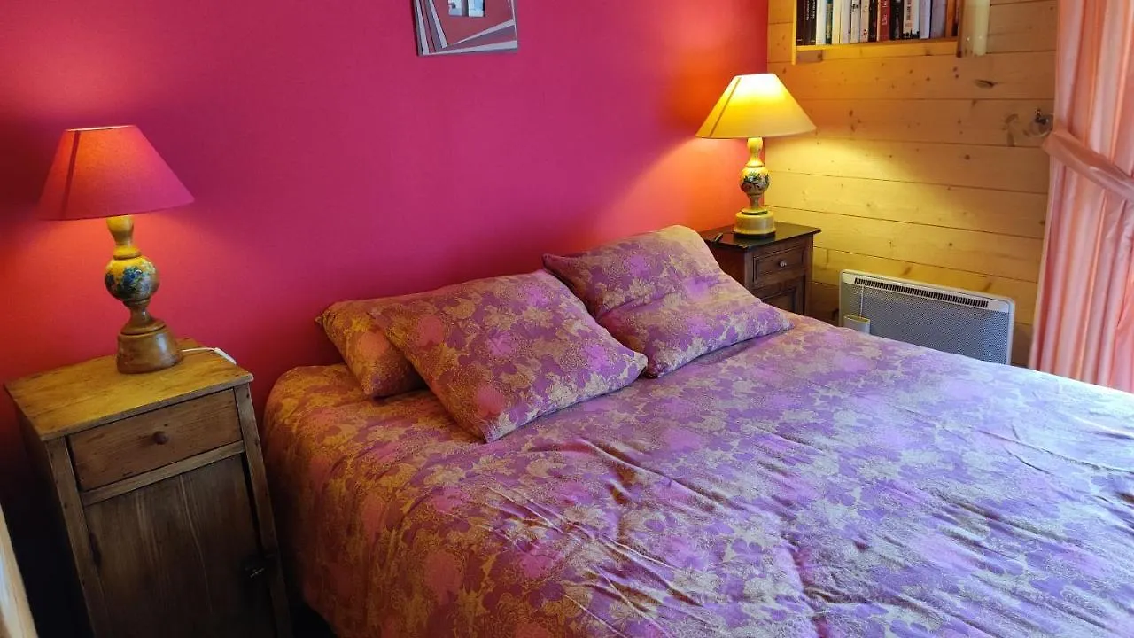Appartement Dans Petit Chalet Chatel